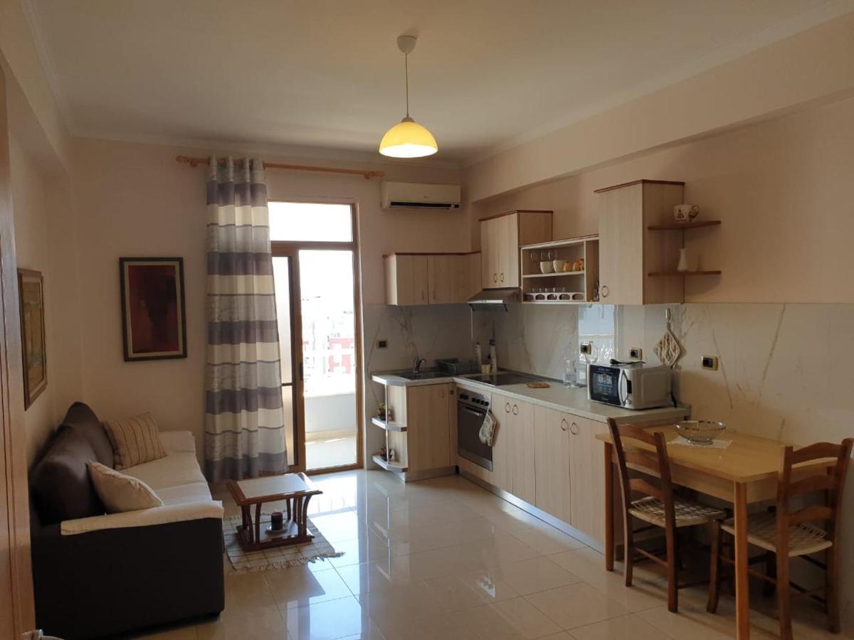 Jozi Kaiser Apartment 3 ดูร์เรส ภายนอก รูปภาพ